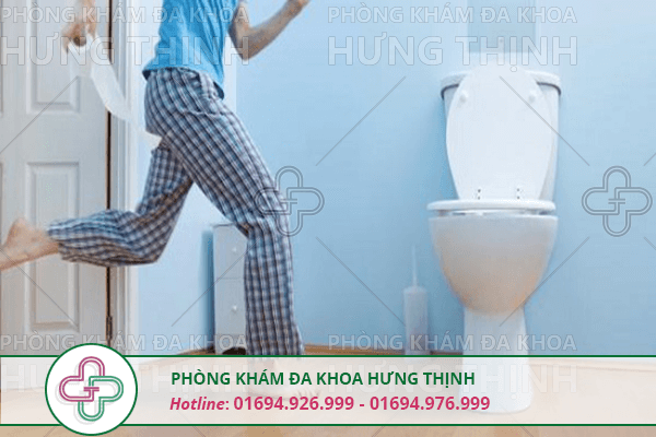 Hiện tượng đi tiểu nhiều lần là bệnh gì, nguyên nhân, cách chữa