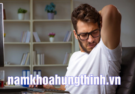 7 cách khử mùi hôi nách hiệu quả